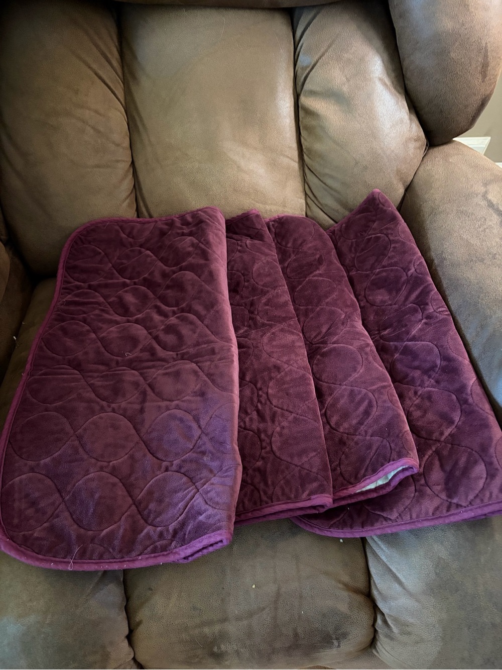Velvet  Premium Comfort Chair Pad/Underpad set of four  Size - 18X24 burgundy